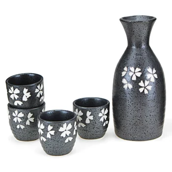 150 ml Japon Tarzı Kiraz Çiçekleri Sake Pot Şişe Flagon Likör kap seti 5 ADET Seramik Cep Şişesi şarap sürahisi