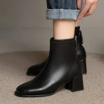 2023 Sıcak Satış kadın ayakkabısı Temel bayan Botları Zarif yarım çizmeler Kadın Dikiş Kare Ayak Geri Zip Tıknaz Topuk Ayakkabı Kadın