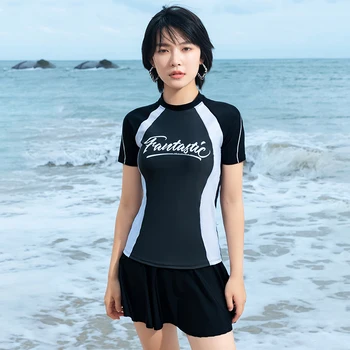 2024 Yeni mayo Kadın Spor Plaj Kıyafeti İki Adet Bayanlar Mayo sörf kıyafeti Yastıklı Rashguards Spor Plaj Kıyafeti