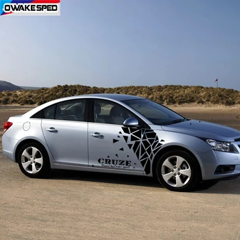 Chevrolet Cruze için DIY Yarış Spor Şerit Her İki Yan Araba Vücut Sticker Oto Kapı Dekor Vinil Çıkartması Üçgen Grafik Aksesuarları