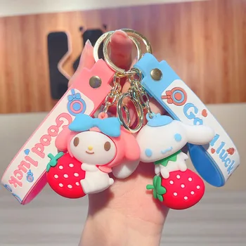 Cinnamoroll Kuromi Pompompurin Mymelody Hello Kitty Sanrio Karikatür Pvc Çilek çanta anahtarlığı Charm Anime peluş oyuncaklar Kız için