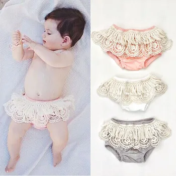 Emmababy Toddler Bebek Şort Kızlar Dantel Çiçek Düz Renk PP Pantolon Yürüyor Bebek Bebek Kız Yenidoğan Giysileri 1-2Y