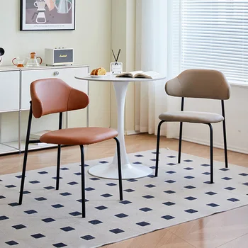 Iskandinav deri yemek sandalyesi Modern basit italyan ışık lüks yemek sandalyeleri zemin tasarımcısı Silla Comedor oturma odası mobilya