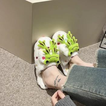 Kadın ayakkabısı 36-41 Kış Karikatür Kurbağa Terlik Sevimli çocuk Sıcak pamuklu ayakkabılar Rahat rahat ayakkabılar Ev Peluş Terlik