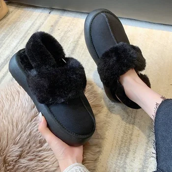 Kadın Lüks Peluş platform sandaletler 2023 Kış Yeni Rahat Daireler Kürklü Slaytlar Konfor ev terliği Tasarımcı Ev pamuklu ayakkabılar