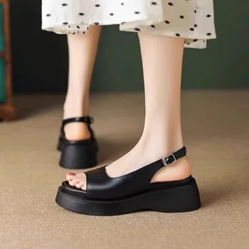 Kadınlar için Ayakkabı 2023 Yeni Toka Kayış kadın Sandalet Yaz günlük Sandalet Kadın Yuvarlak Ayak Ayakkabı Bayanlar Platformu Sandalszapatos