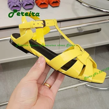 Sarı Büküm Çapraz düz Sandalet Katı Kare Ayak Düşük Topuklu Yaz Sandalet Kadınlar için Toka Patent Deri Lüks parti ayakkabıları