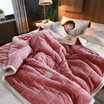Sonbahar ve Kış Mercan Polar Sıcak yatak battaniyesi 3 Katmanlı Kalın Pazen Battaniye Yorgan Yumuşak ve Rahat Sıcak Yorgan Yıkanabilir