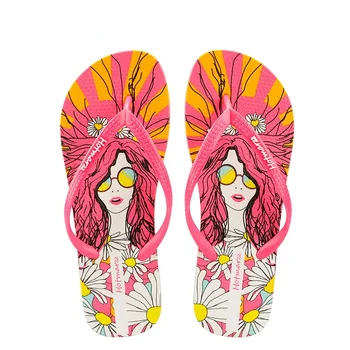 Yaz erkek Flip Flop Yeni Moda Açık Alışveriş Kaymaz sandalet plaj terlikleri Trend Düz Dipli rahat ayakkabılar
