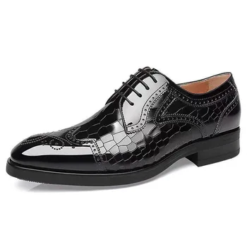 Yeni Klasik Timsah Derisi Oxfords erkek ayakkabısı Bahar Rahat Ayakkabı Adam Fit Düğün Parti İngiliz erkek Ayakkabı Erkek Flats Zapatos