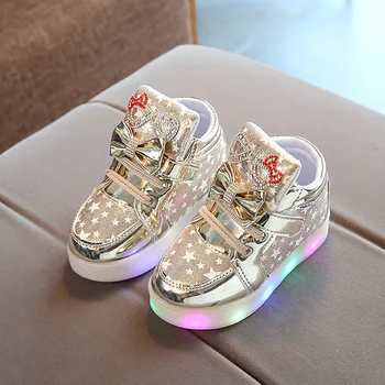 çocuk sneakers Ayakkabı 2023 Bahar Erkek ve Kız Light Up Eğlence Spor Ayakkabı Küçük ve Orta boy çocuk çocuk Bebek Ayakkabı