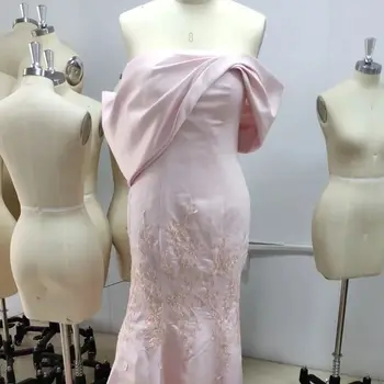 Özelleştirilmiş giyim fiyat farkı ile düğün konuk elbiseler kadınlar için Suudi Arabistan kadın Resmi Elbise فساتين الحفلات